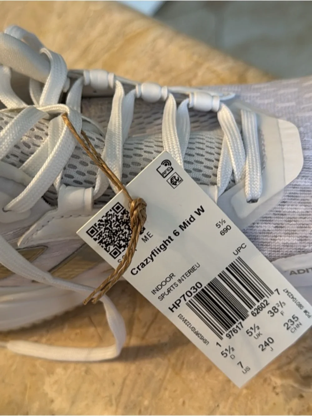 adidas volleyball lightweight